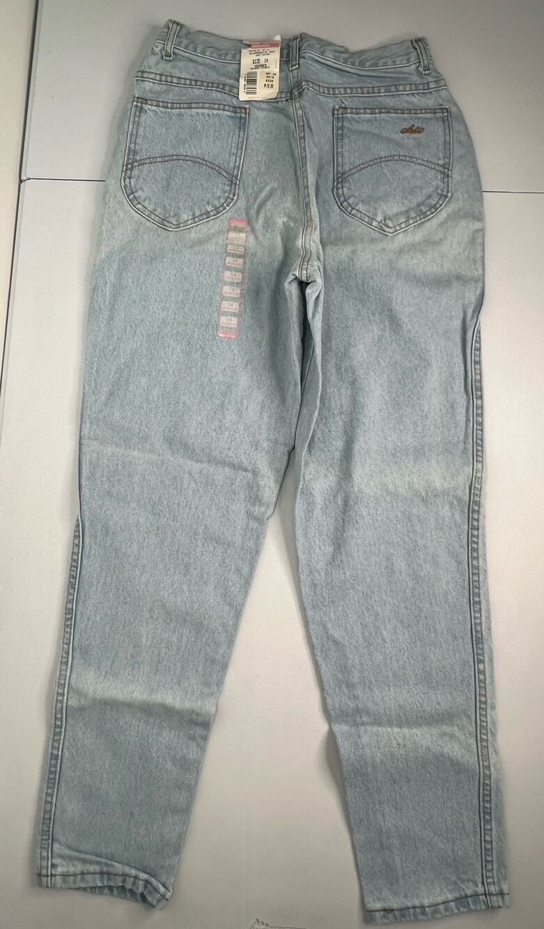 Vintage New Relaxed Classic CHIC High Waist Jeans Women’s Size 14 Retro